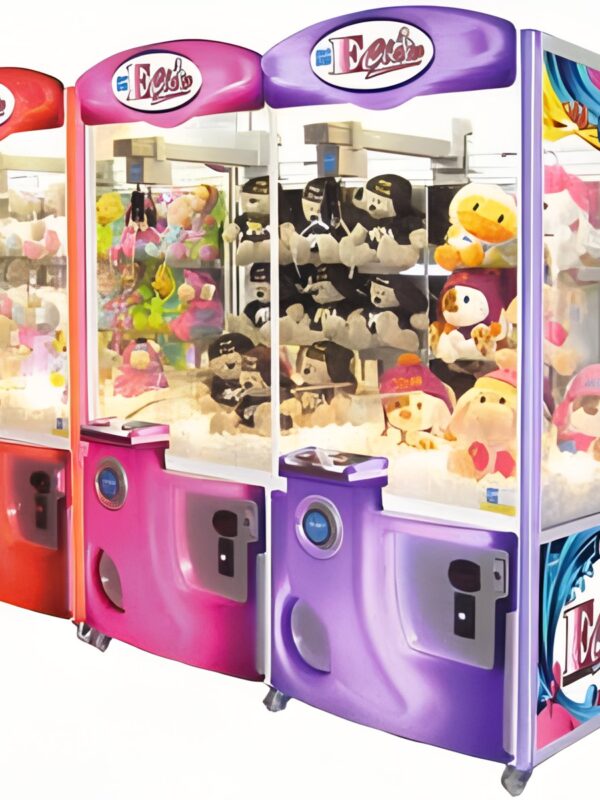 Elaut E-Claw 600 Crane Machine Arcade Game - 3 Player