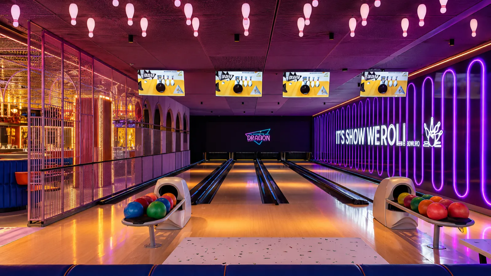 Family entertainment center showcase 1
