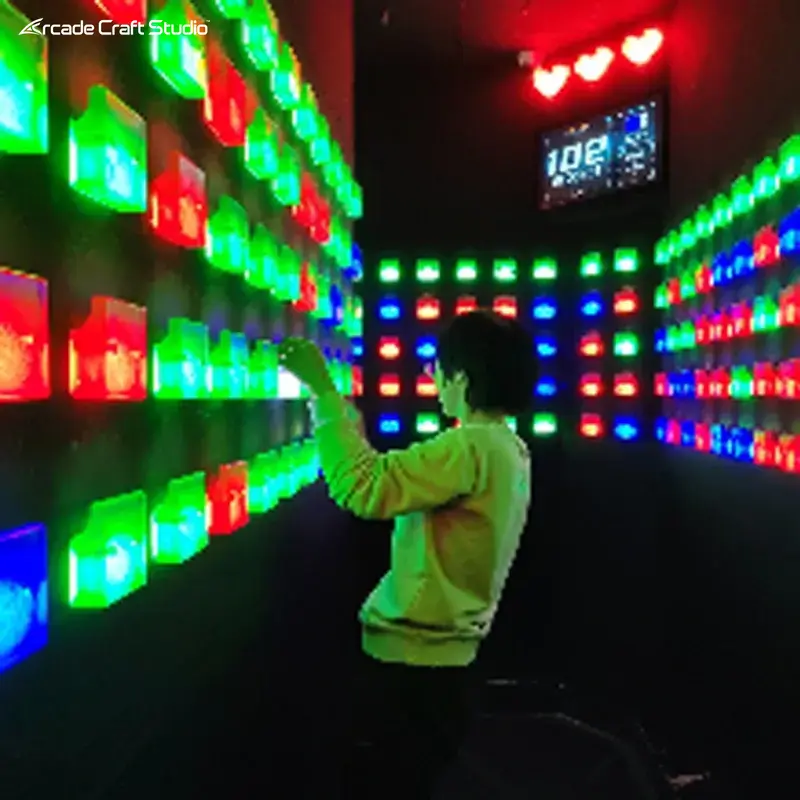 Climbing Wall Game & Catch The Light Game