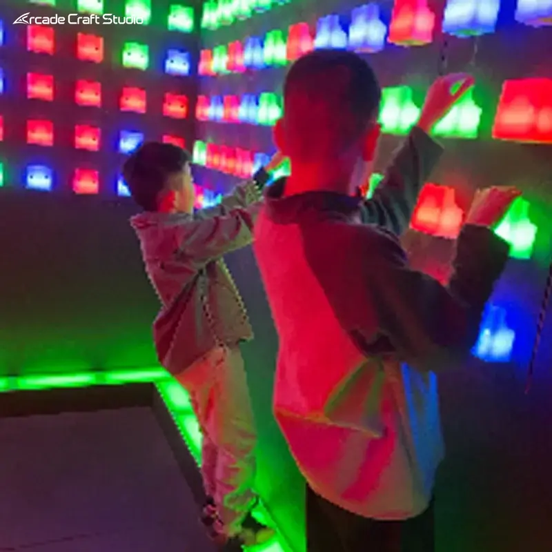 Climbing Wall Game & Catch The Light Game