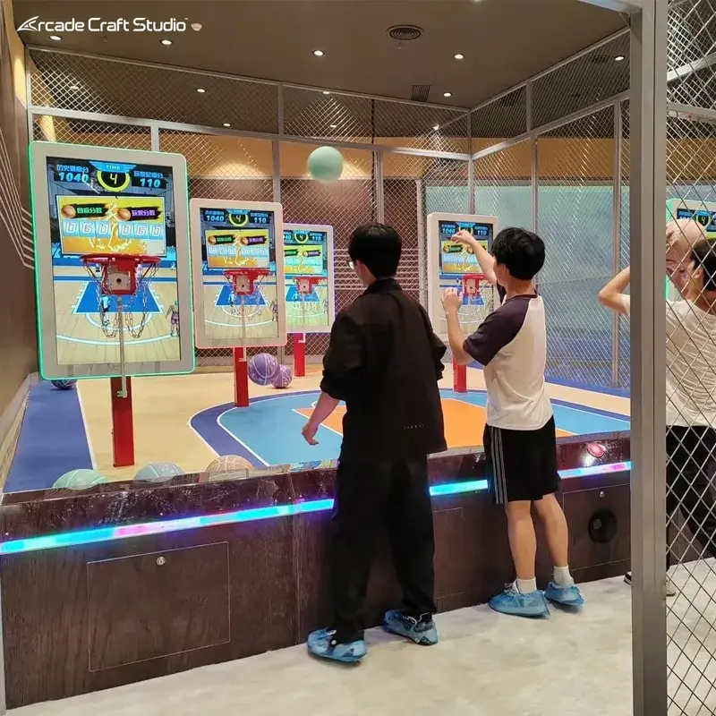 Multiplayer Indoor Basketball Game Simulation