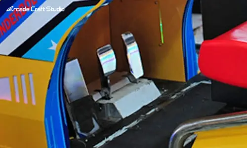 3D Dynamic Racing Arcade Game