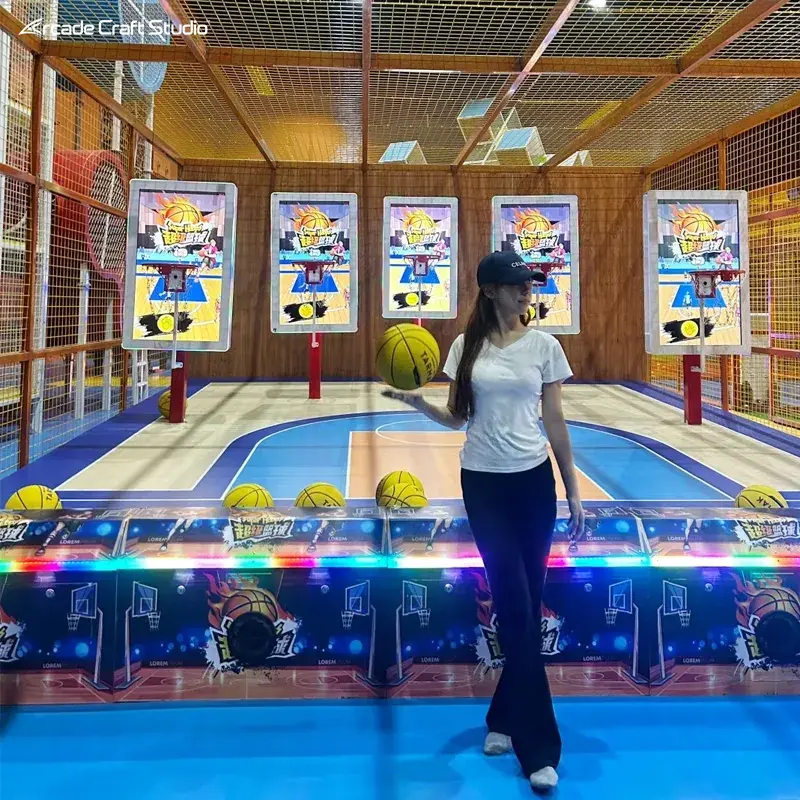 Multiplayer Indoor Basketball Game Simulation