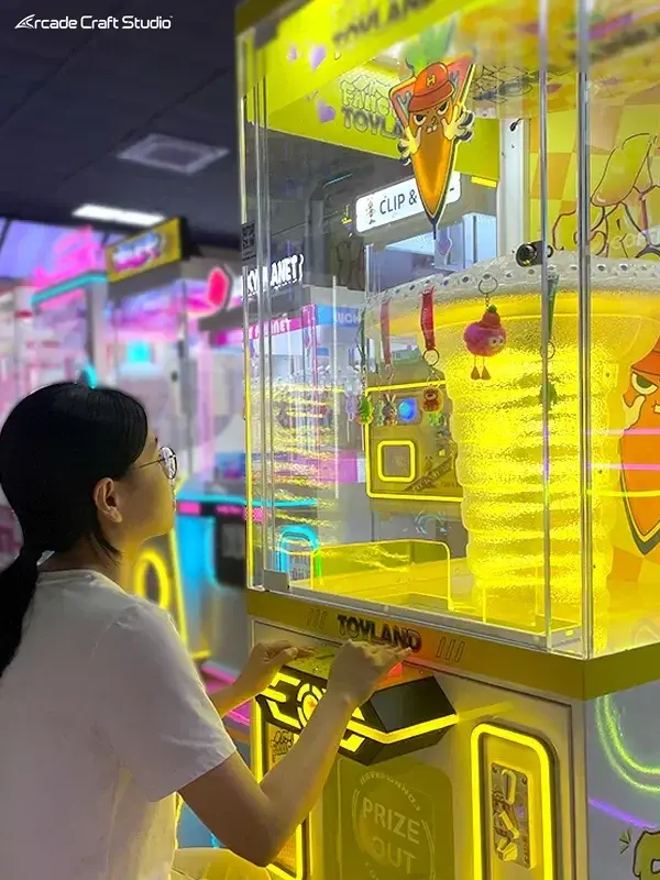 Fancy TOYLAND Prize Vending Machine