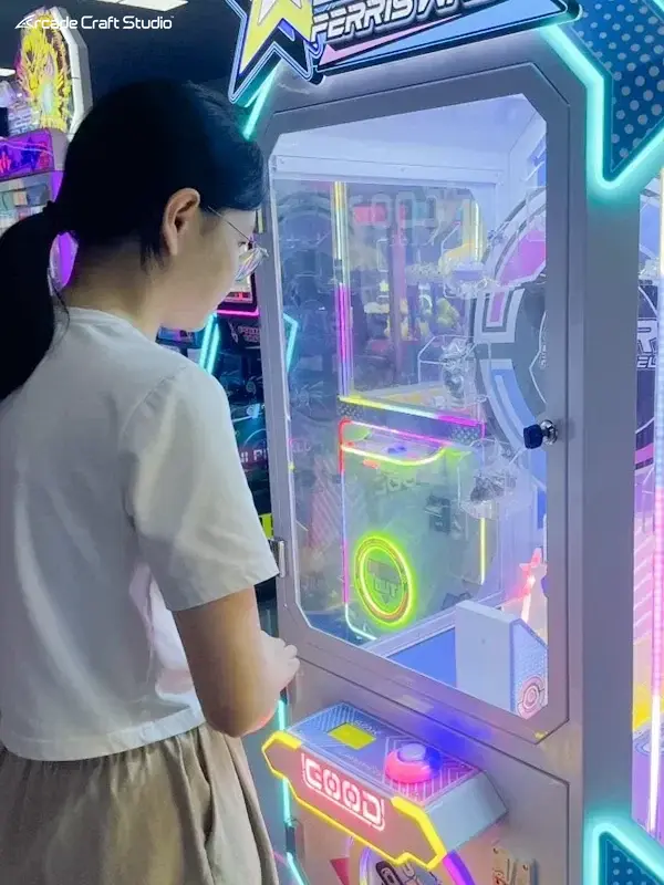 Star Ferris Wheel Press The Hook Prize Redemption Arcade